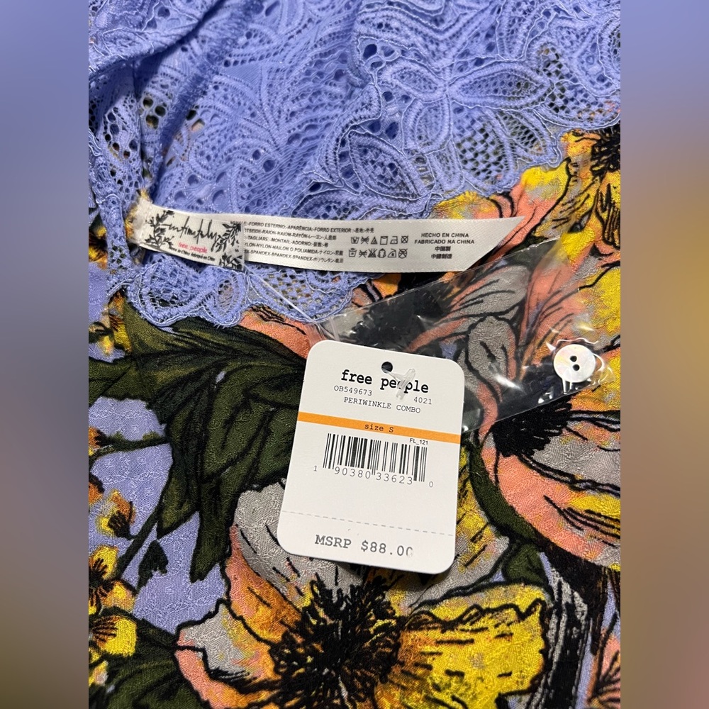Free People Intimately Lace Slip Dress NWT - Picture 6 of 7